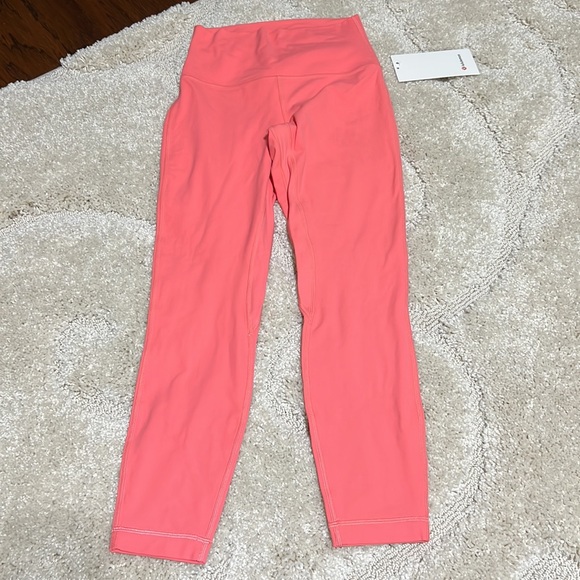 Lululemon HR Pant 25” - Picture 2 of 5